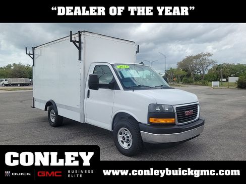 Used 2023 GMC Savana 3500 w/ Power Convenience Package RWD image 1