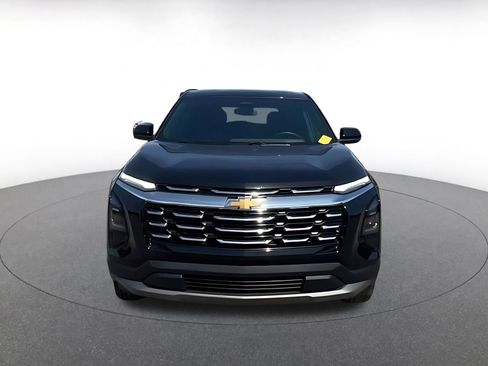 Used 2025 Chevrolet Equinox LT FWD image 4