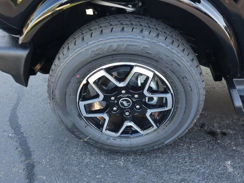 New 2025 Ford Bronco Outer Banks image 20