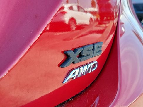 Used 2022 Toyota Camry XSE w/ Cold Weather Package image 5