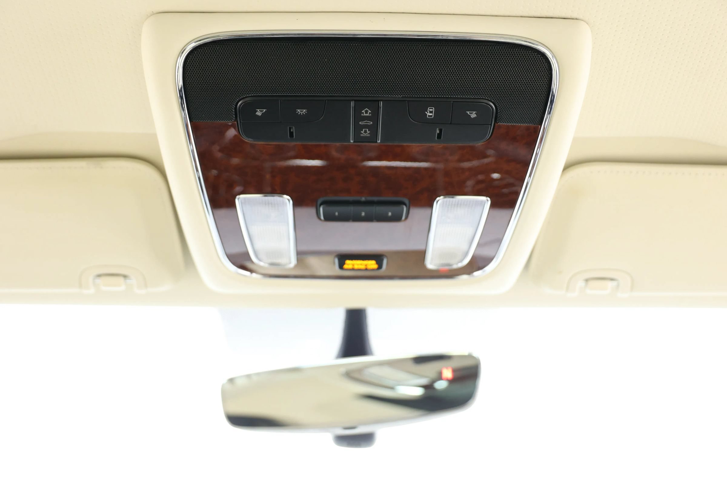 Used 2017 Bentley Mulsanne RWD image 61