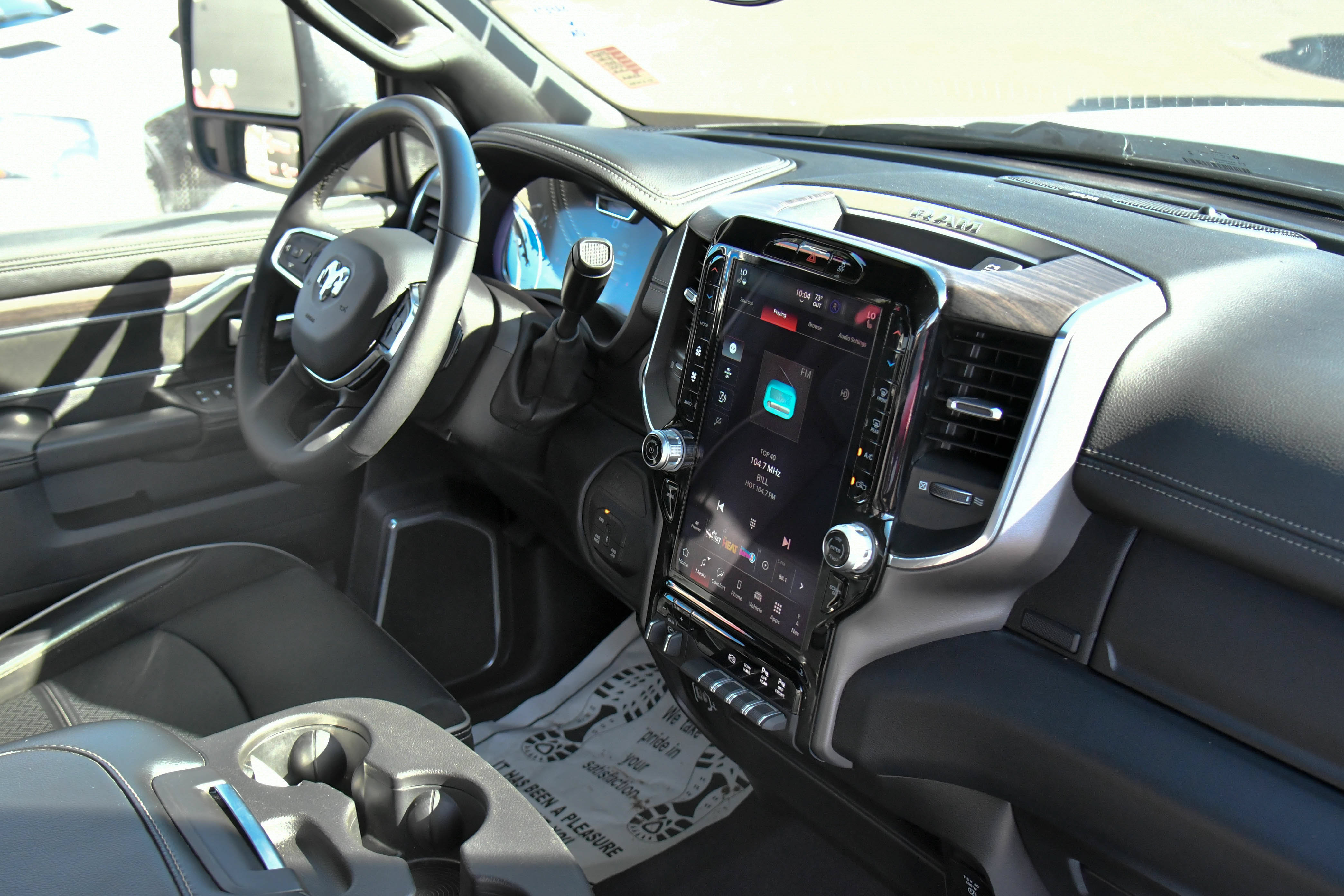 Used 2026 RAM 2500 Laramie AWD/4WD image 55