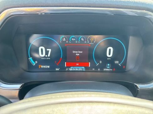 Used 2023 Ford F150 Lariat w/ Equipment Group 502A High AWD/4WD image 31