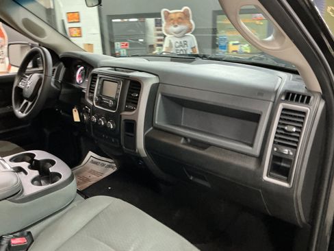 Used 2018 RAM 1500 Tradesman w/ Popular Equipment Group image 25