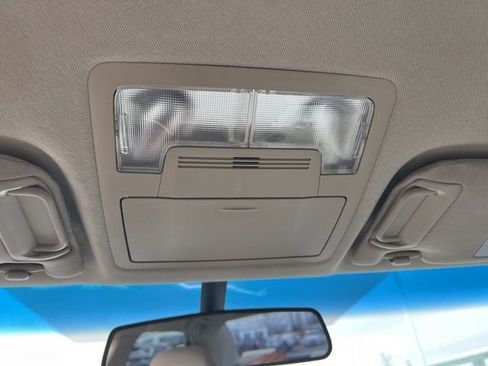 Used 2012 Toyota Camry LE image 21