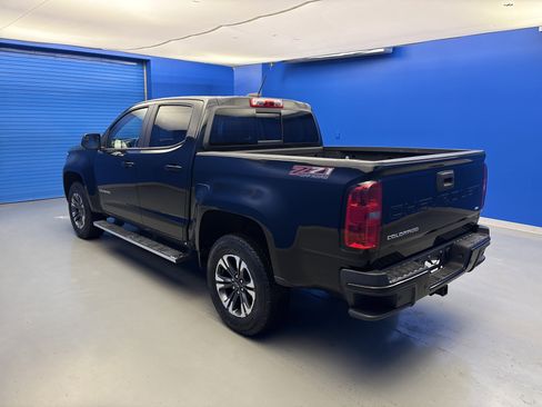 Used 2022 Chevrolet Colorado Z71 w/ Safety Package AWD/4WD image 5