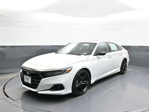 Certified 2022 Honda Accord Sport image 1