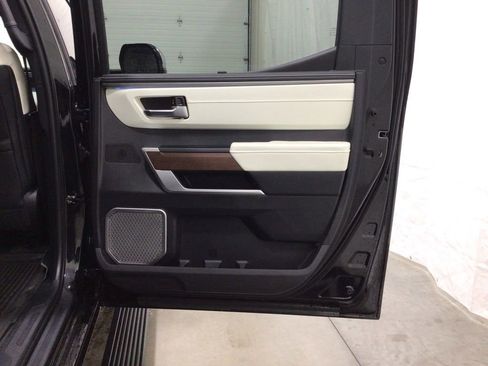 Used 2023 Toyota Tundra Capstone AWD/4WD image 27