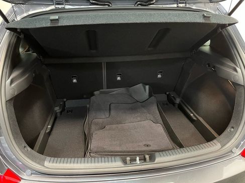 Used 2018 Hyundai Elantra GT Sport image 19