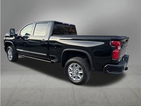 Certified 2024 Chevrolet Silverado 3500 High Country w/ High Country Premium Package image 3