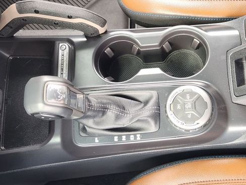 Used 2024 Ford Bronco Outer Banks image 20