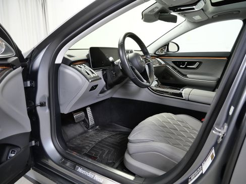 Used 2022 Mercedes-Benz S 580 4MATIC Sedan image 14