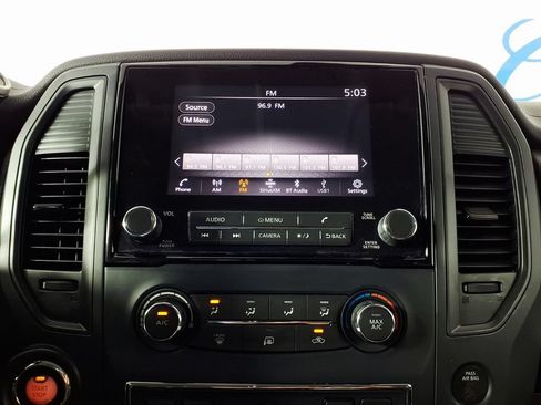 Used 2023 Nissan Titan SV RWD image 22