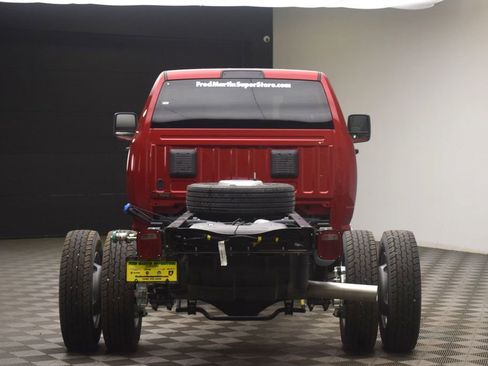 New 2026 RAM 5500 Tradesman AWD/4WD image 6