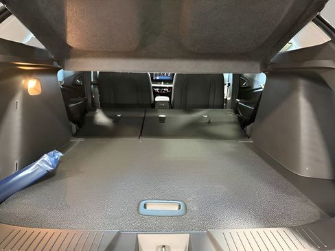 New 2026 Chevrolet Trax LT w/ Driver Confidence Package image 35