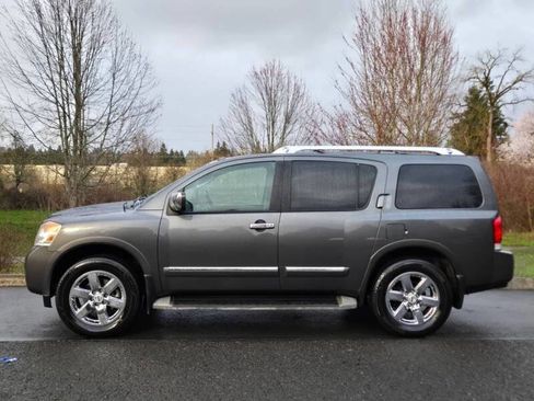 Used 2010 Nissan Armada Platinum AWD/4WD image 9