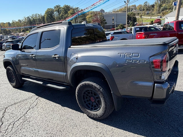 Used 2023 Toyota Tacoma TRD Pro AWD/4WD image 4