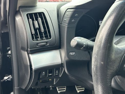 Used 2014 INFINITI Q60 Sport image 27