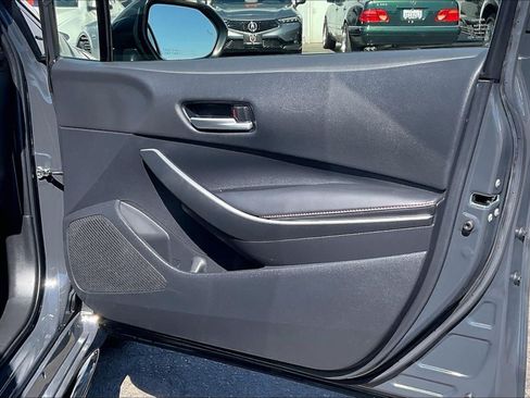 Used 2024 Toyota Corolla SE w/ SE Premium Package FWD image 21