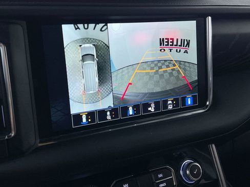 Used 2023 GMC Yukon Denali image 19