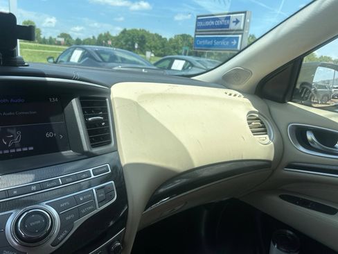 Used 2017 INFINITI QX60 FWD w/ Premium Package image 13
