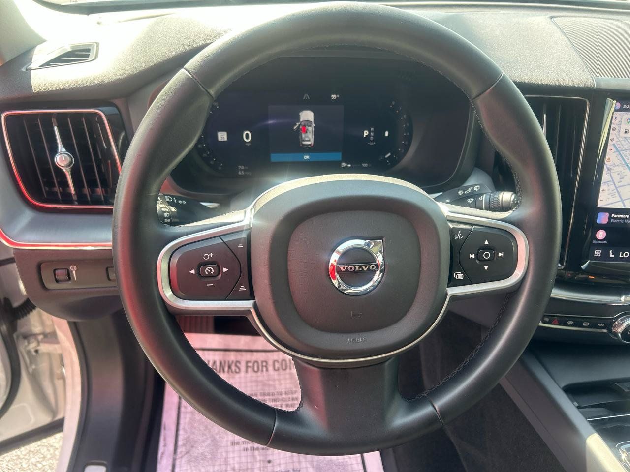 Used 2022 Volvo XC60 B5 Momentum AWD/4WD image 15