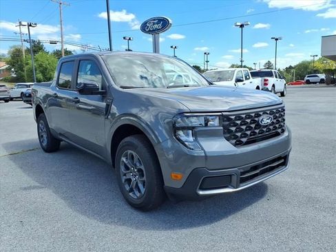 New 2025 Ford Maverick XLT w/ XLT Luxury Package image 3