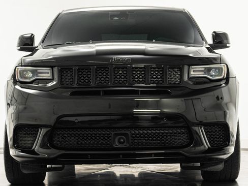 Used 2021 Jeep Grand Cherokee Trackhawk w/ Trailer Tow Group IV AWD/4WD image 4