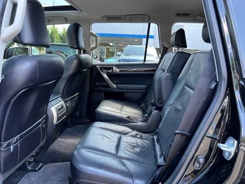 Used 2017 Lexus GX 460 AWD/4WD image 14