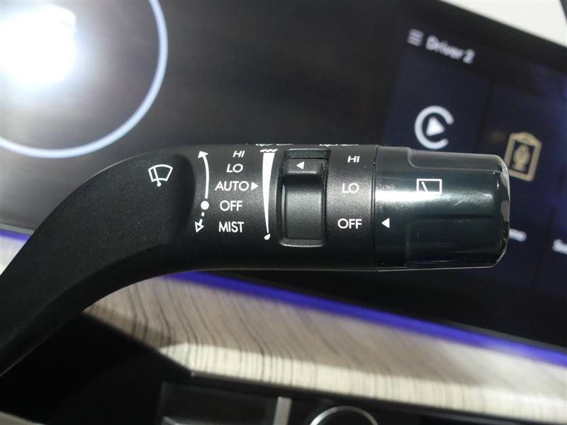 Used 2024 Hyundai Santa Fe Calligraphy AWD/4WD image 37