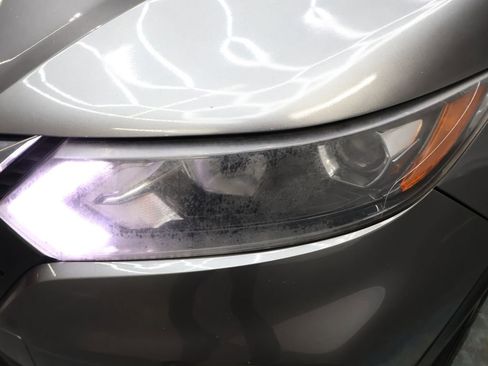 Used 2022 Nissan Rogue Sport S image 26