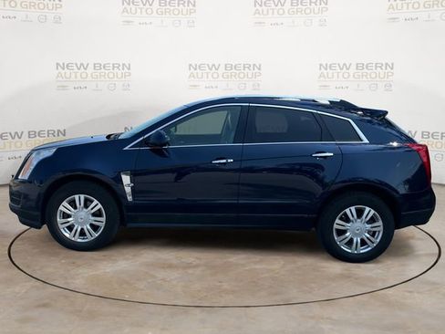 Used 2011 Cadillac SRX Luxury image 2