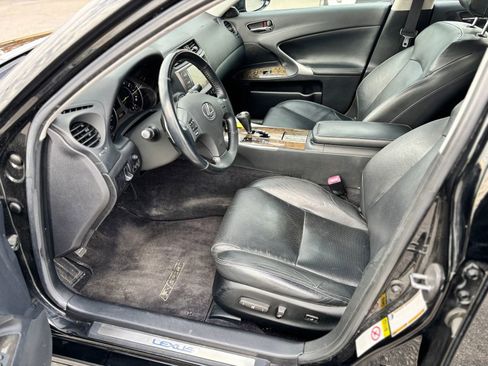 Used 2009 Lexus IS 350 image 10