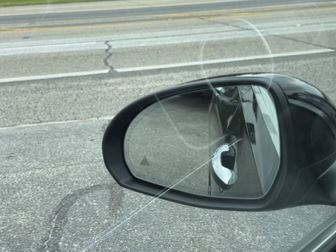 Used 2025 Mercedes-Benz C 300 Sedan image 13