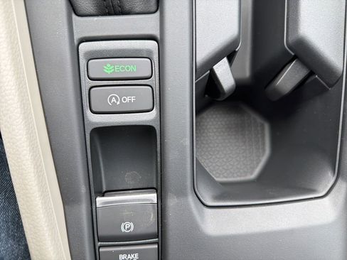 New 2026 Honda Accord LX image 23