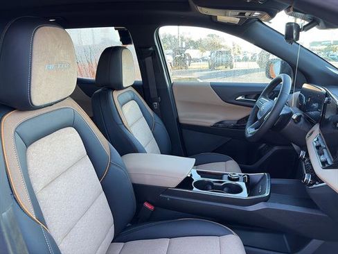 New 2026 Chevrolet Equinox ACTIV w/ Convenience Package III image 9