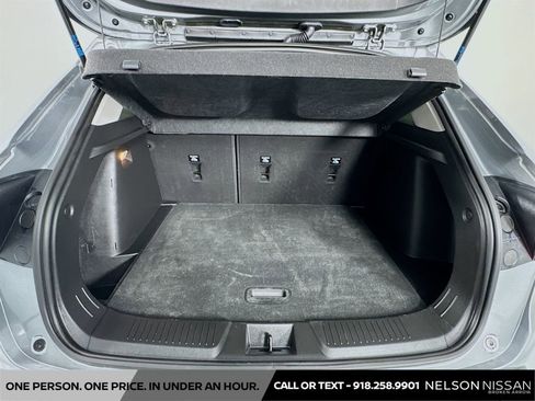 Used 2025 Chevrolet Trax ACTIV FWD image 24