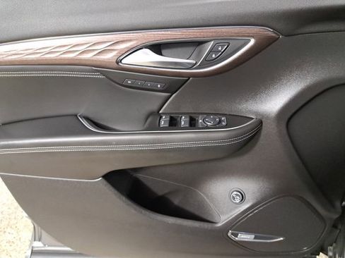 Used 2021 Buick Envision Avenir image 22