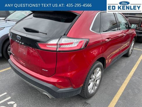 Used 2024 Ford Edge Titanium image 4