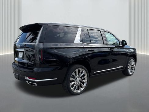 New 2026 Cadillac Escalade Luxury w/ LPO, Radiant Package AWD/4WD image 5