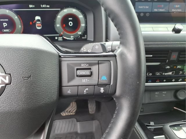 Used 2025 Nissan Rogue Platinum w/ Platinum Premium Package AWD/4WD image 25
