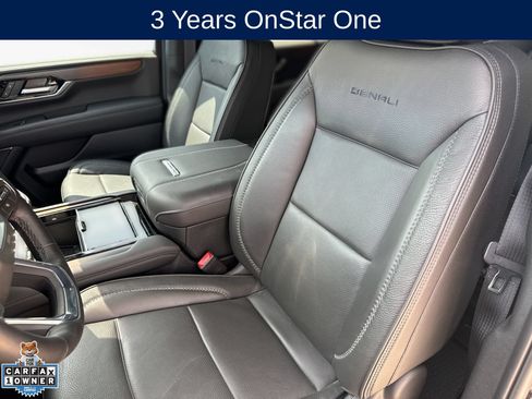 Used 2026 GMC Yukon Denali w/ Sun & Power Step Package RWD image 14