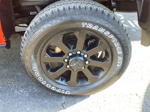 Certified 2024 RAM 2500 Big Horn w/ Night Edition AWD/4WD image 7