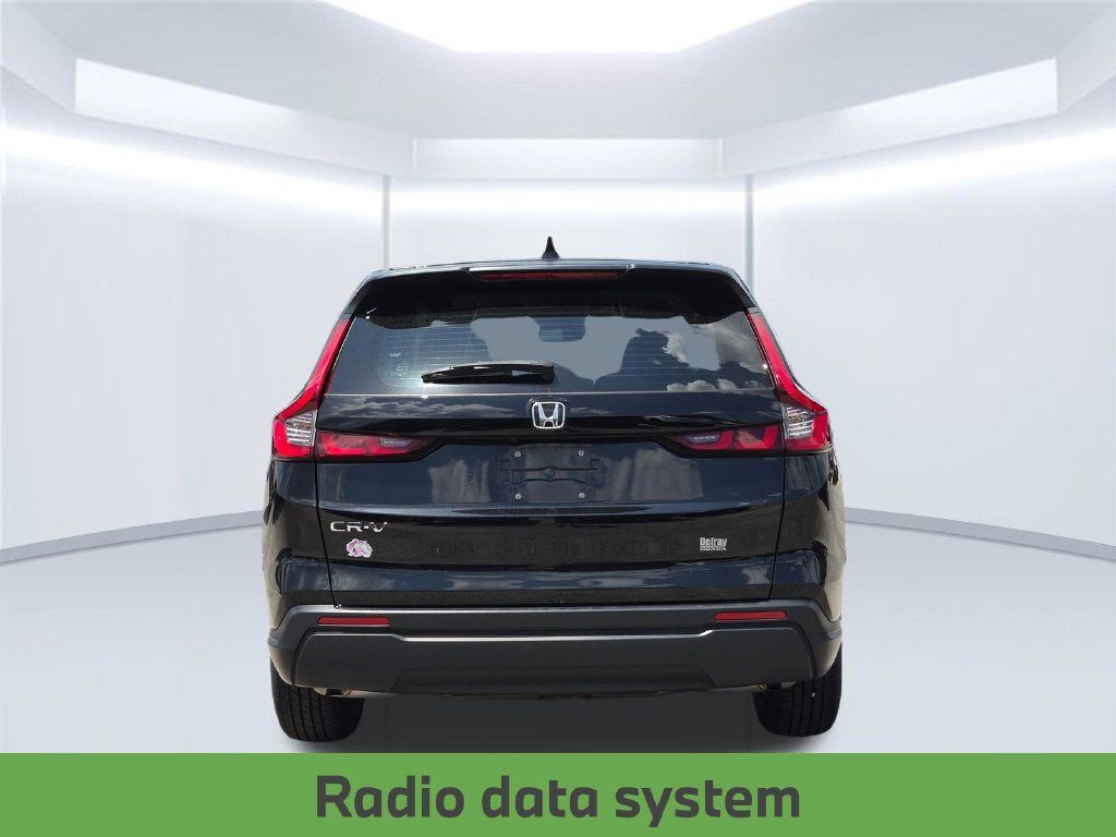 Used 2024 Honda CR-V LX image 5