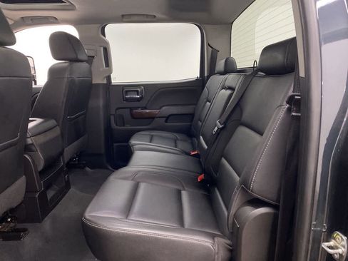 Used 2019 GMC Sierra 2500 SLT w/ Duramax Plus Package image 17