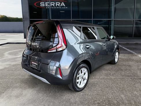 Certified 2023 Kia Soul LX w/ Option Group 015 FWD image 4