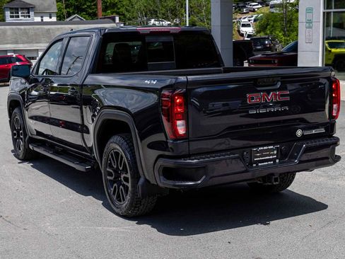 Used 2023 GMC Sierra 1500 Elevation w/ Preferred Package AWD/4WD image 6