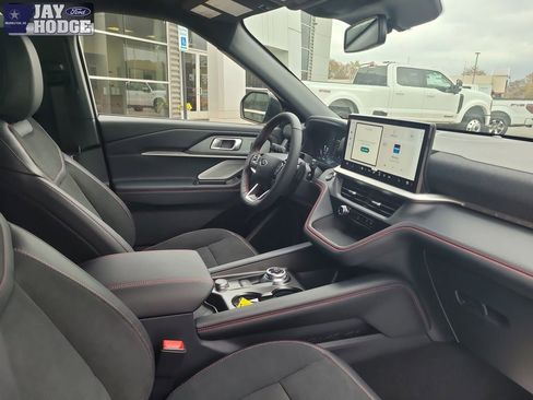 New 2026 Ford Explorer ST w/ Sun And Sound Package image 35