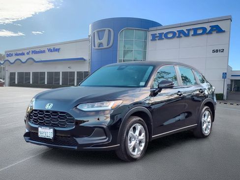 Certified 2024 Honda HR-V LX image 1