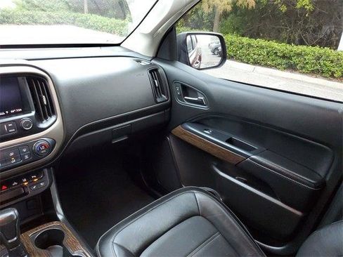 Used 2020 GMC Canyon Denali image 53